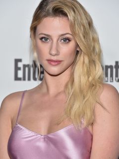 Lili Reinhart